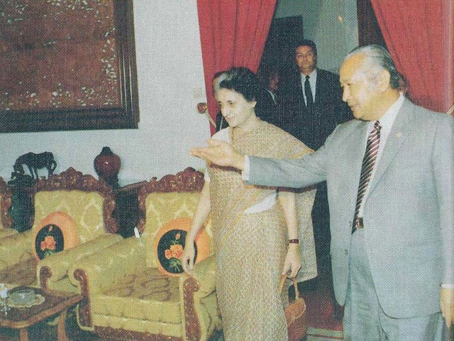 Indian Prime Minister Indira Gandhi and President Suharto, Jakarta / CC